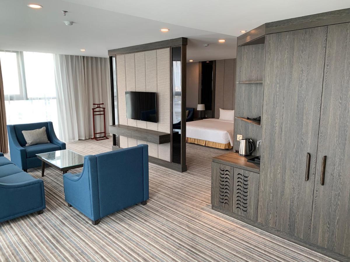 Muong Thanh Luxury Saigon Hotel Thành Pho Ho Chí Minh Esterno foto