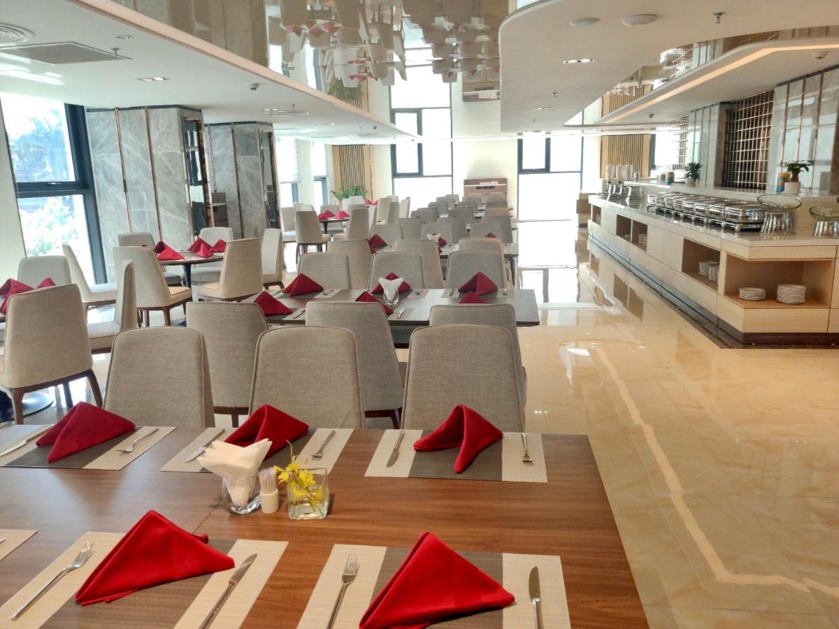 Muong Thanh Luxury Saigon Hotel Thành Pho Ho Chí Minh Esterno foto