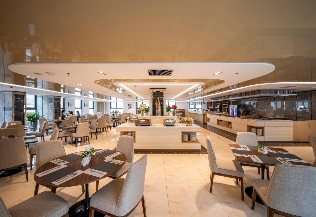 Muong Thanh Luxury Saigon Hotel Thành Pho Ho Chí Minh Esterno foto