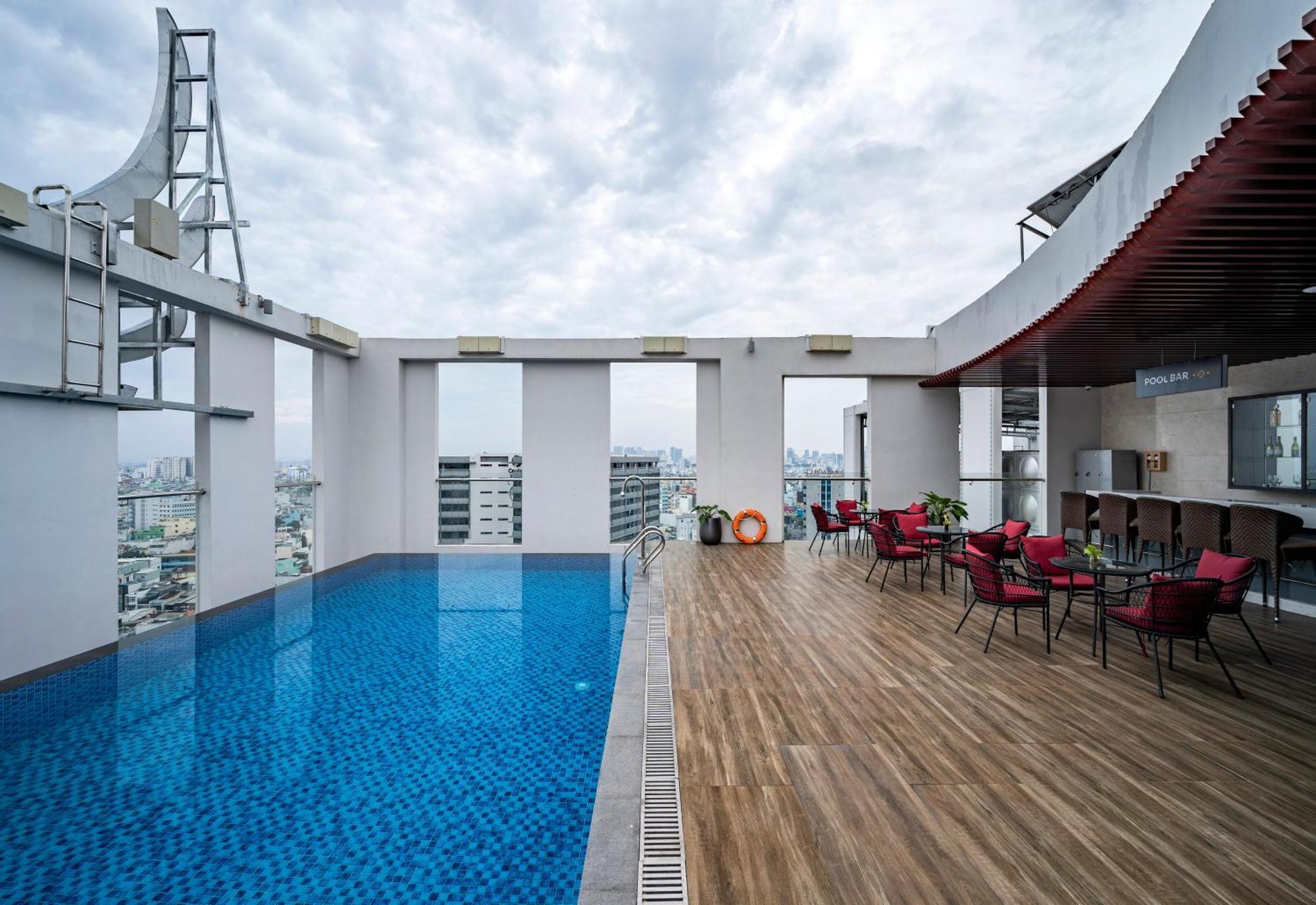 Muong Thanh Luxury Saigon Hotel Thành Pho Ho Chí Minh Esterno foto